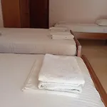 Dimitra Pentaliou Casa de hóspedes Kamena Vourla