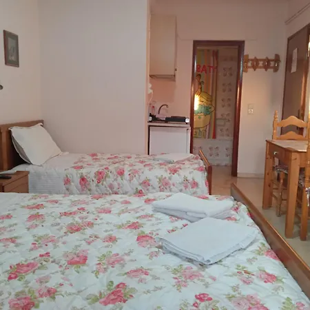 Dimitra Pentaliou Guest house Kamena Vourla