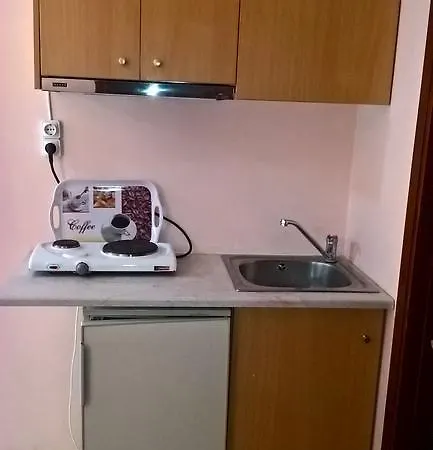 Dimitra Pentaliou 3* Kamena Vourla